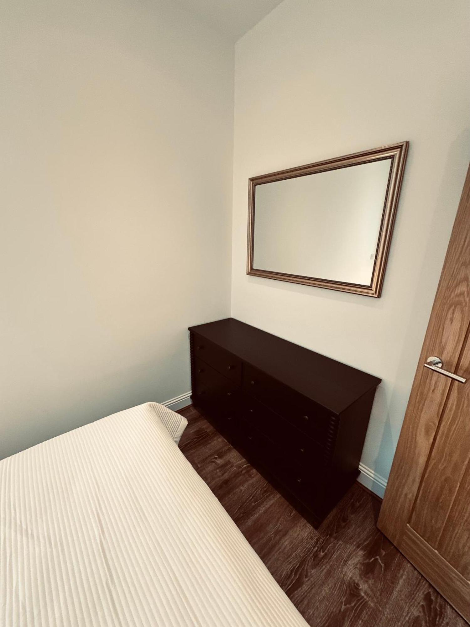 Barnet House Serviced Apartments Dunfermline Exterior photo